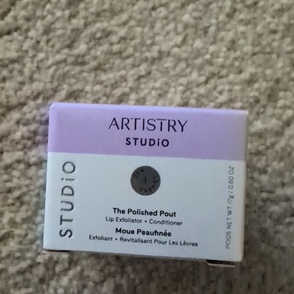 NIB! Artistry Studio Lip Exfoliator